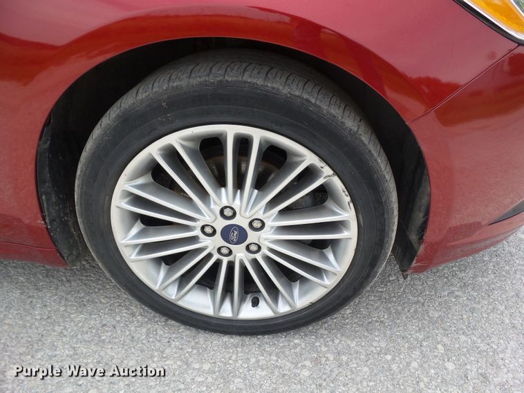 image for item EM9772 2015 Ford Fusion