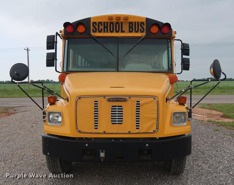 image for item FE9646 2006 Freightliner FS65 Thomas school bus