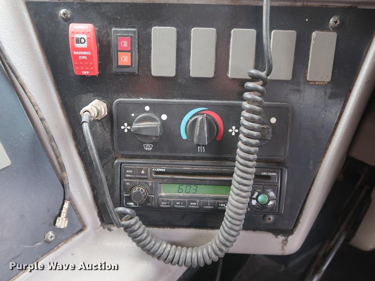 image for item FE9646 2006 Freightliner FS65 Thomas school bus