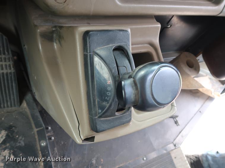 image for item FE9646 2006 Freightliner FS65 Thomas school bus