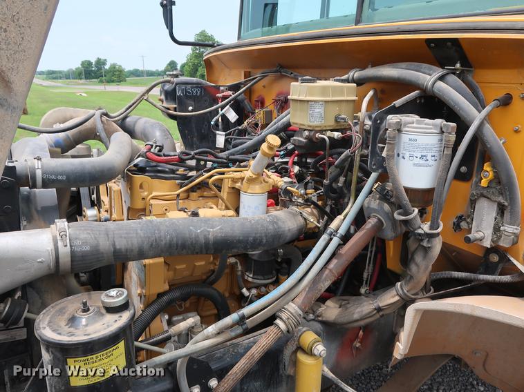 image for item FE9646 2006 Freightliner FS65 Thomas school bus