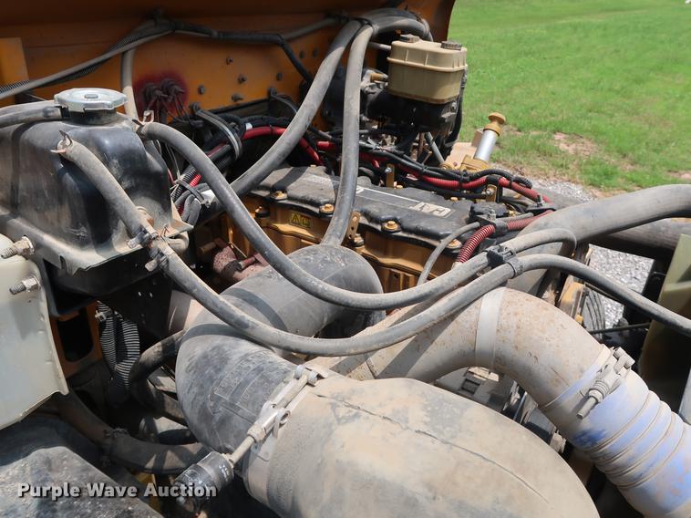 image for item FE9646 2006 Freightliner FS65 Thomas school bus