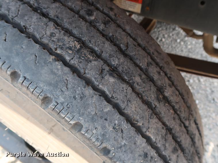 image for item FE9646 2006 Freightliner FS65 Thomas school bus