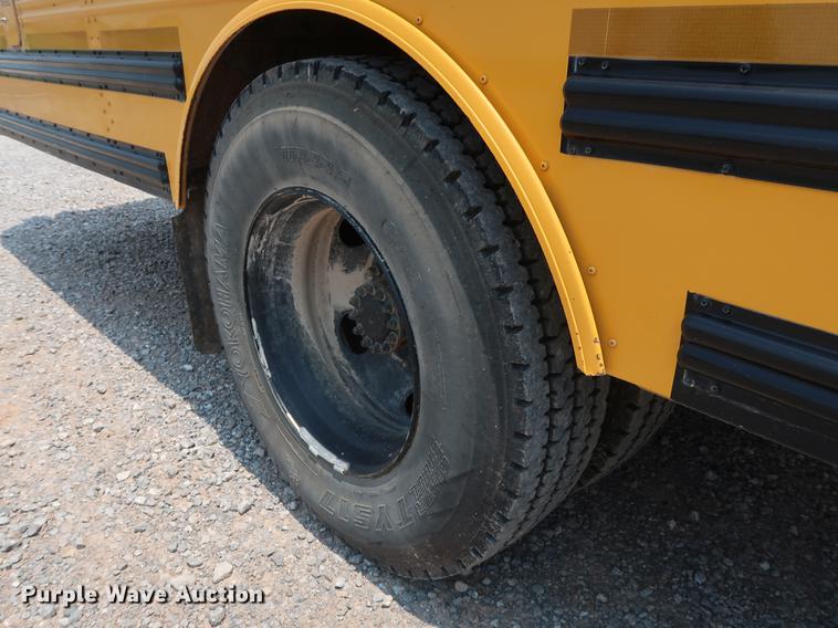 image for item FE9646 2006 Freightliner FS65 Thomas school bus