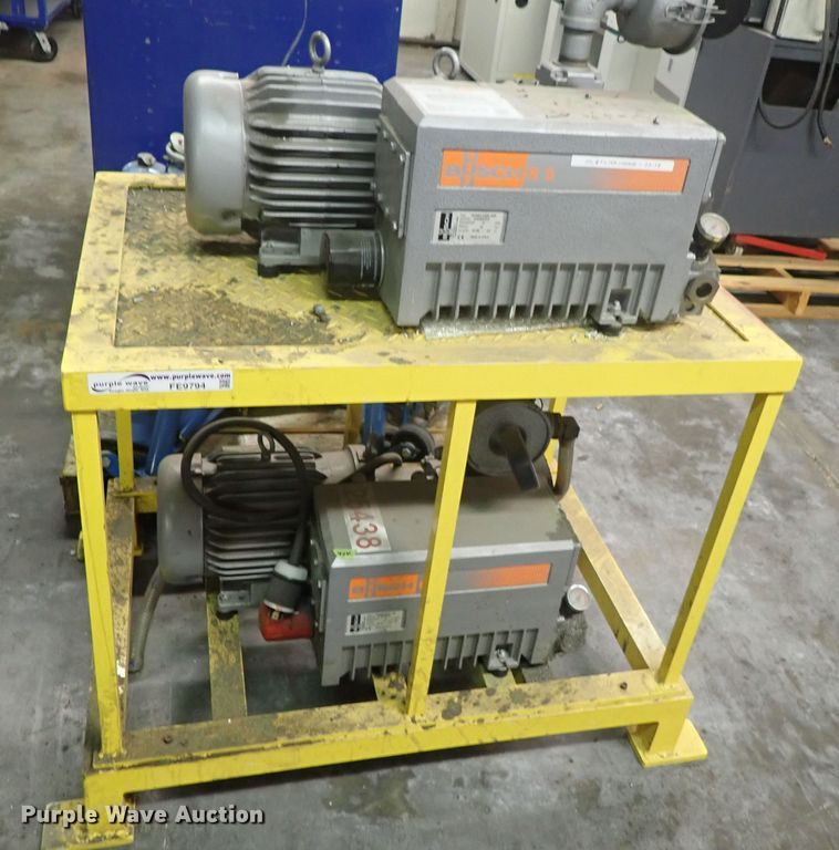 image for item FE9794 (2) Busch R5 vacuum pumps