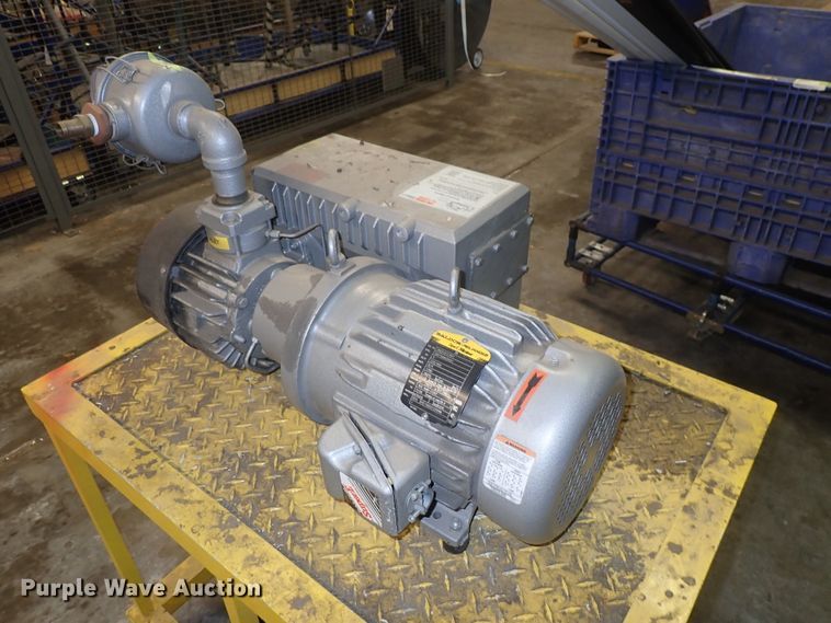image for item FE9794 (2) Busch R5 vacuum pumps