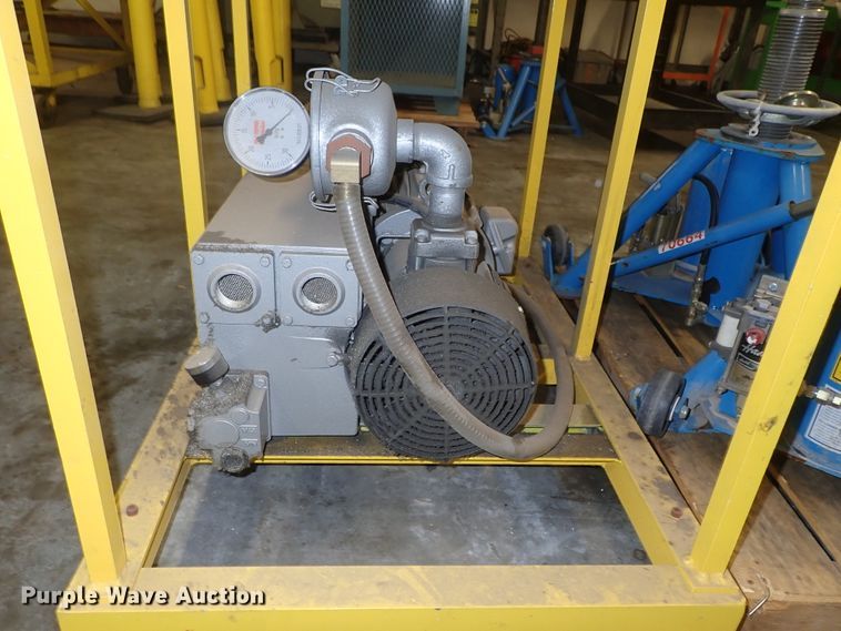 image for item FE9794 (2) Busch R5 vacuum pumps