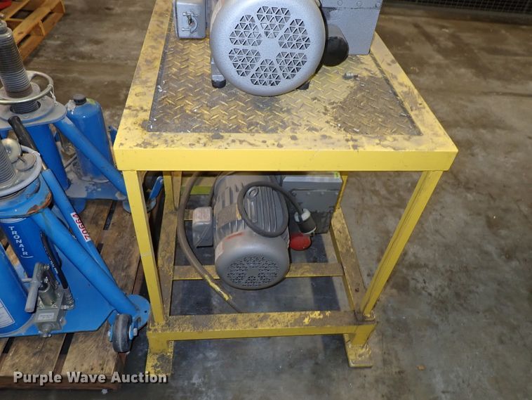 image for item FE9794 (2) Busch R5 vacuum pumps