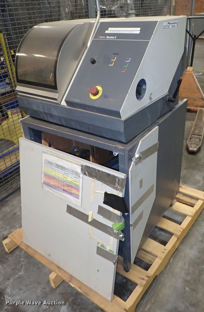 image for item FE9796 Struers Discotom-5 cutt-off machine