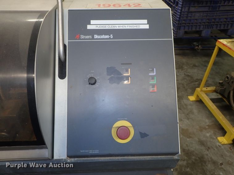 image for item FE9796 Struers Discotom-5 cutt-off machine