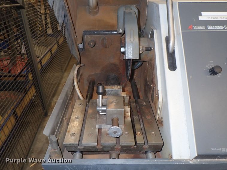 image for item FE9796 Struers Discotom-5 cutt-off machine