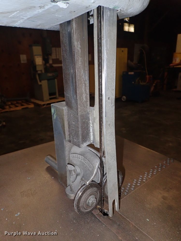 image for item FE9803 Bandsaw welder