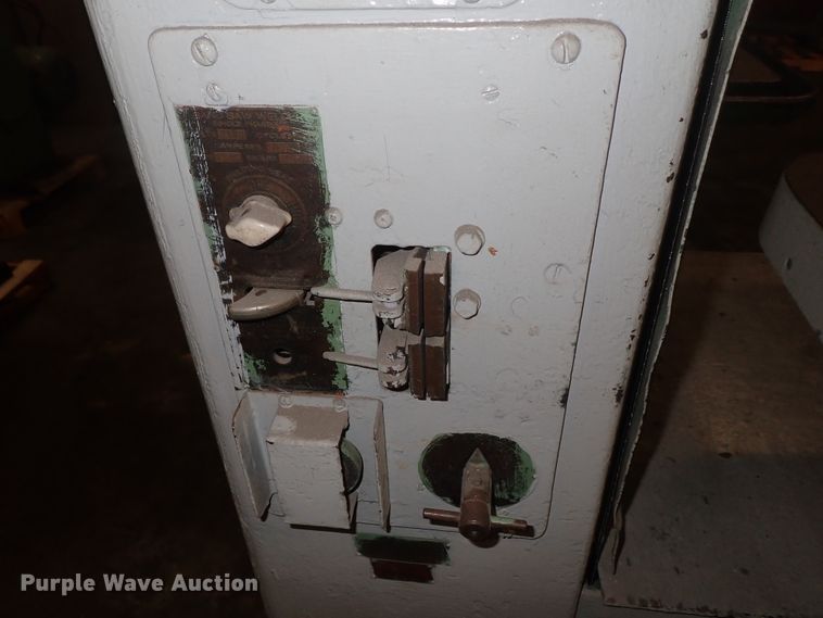 image for item FE9803 Bandsaw welder