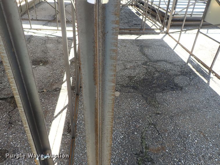 image for item FE9804 (4) machine crates