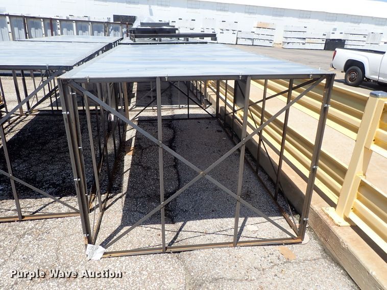 image for item FE9804 (4) machine crates