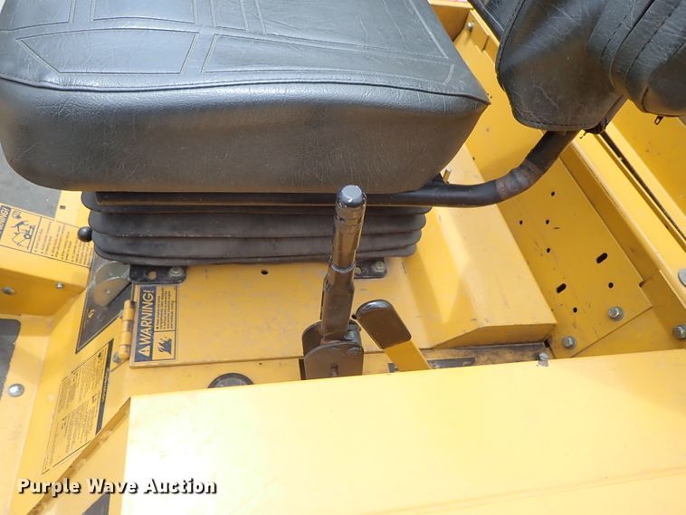 image for item FH9747 Hustler 4600 ZTR lawn mower