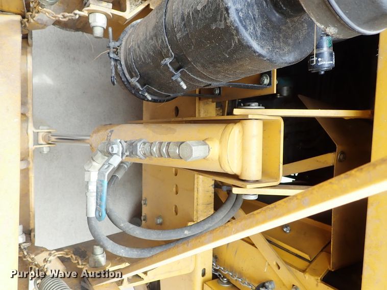 image for item FH9747 Hustler 4600 ZTR lawn mower