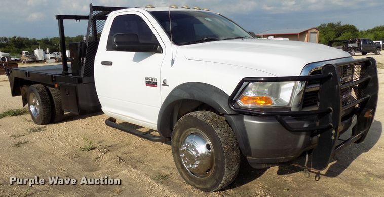 image for item FI9897 2011 Dodge Ram 4500 flatbed truck