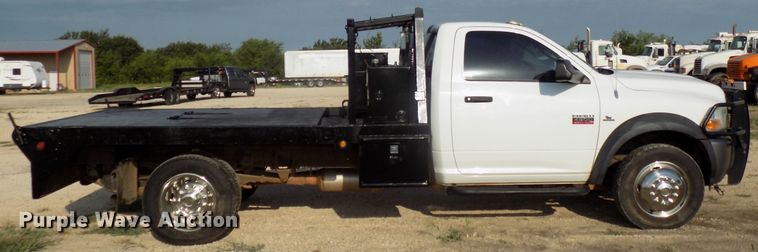 image for item FI9897 2011 Dodge Ram 4500 flatbed truck