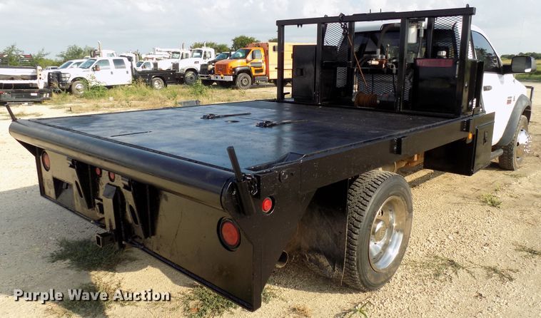 image for item FI9897 2011 Dodge Ram 4500 flatbed truck