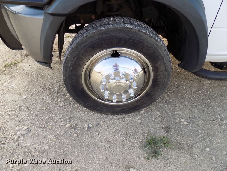 image for item FI9897 2011 Dodge Ram 4500 flatbed truck