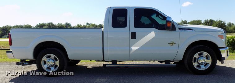 image for item FI9900 2011 Ford F250 Super Duty SuperCab pickup truck