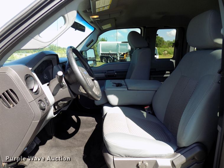 image for item FI9900 2011 Ford F250 Super Duty SuperCab pickup truck