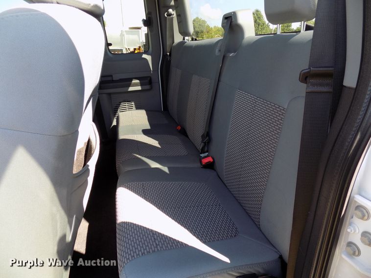 image for item FI9900 2011 Ford F250 Super Duty SuperCab pickup truck