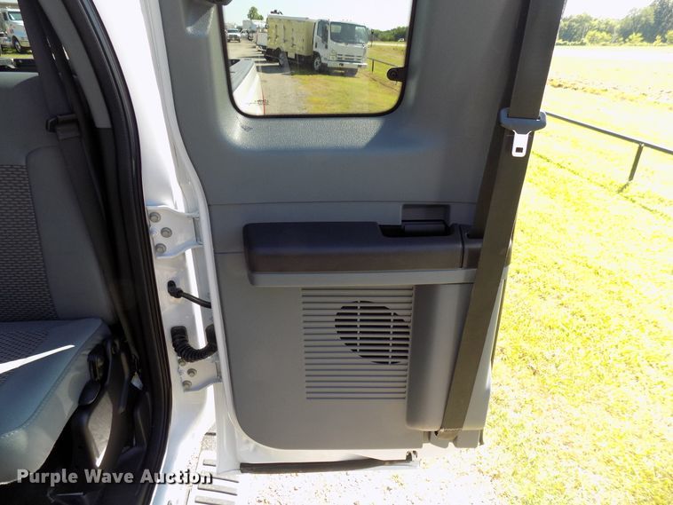 image for item FI9900 2011 Ford F250 Super Duty SuperCab pickup truck