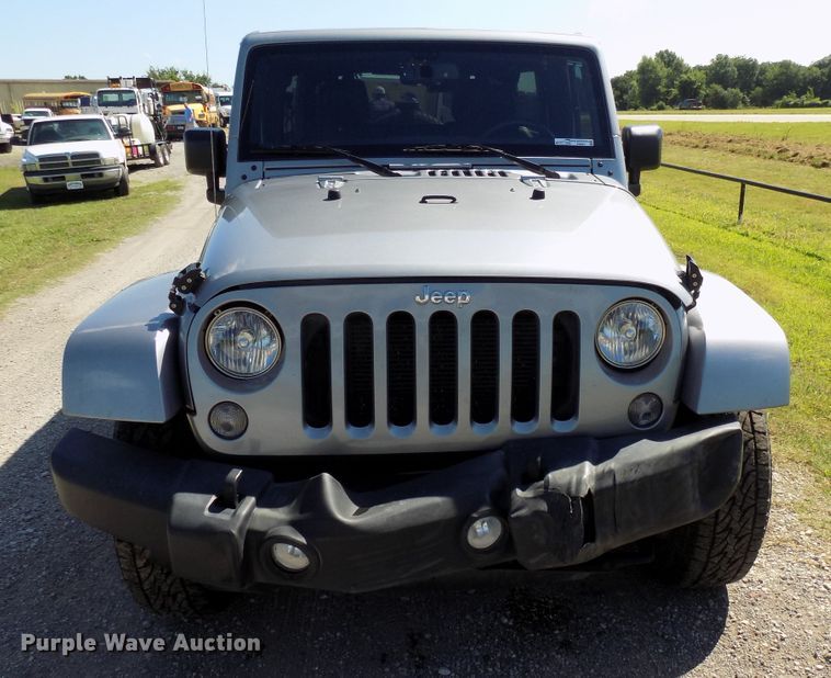 image for item FI9901 2015 Jeep Wrangler SUV