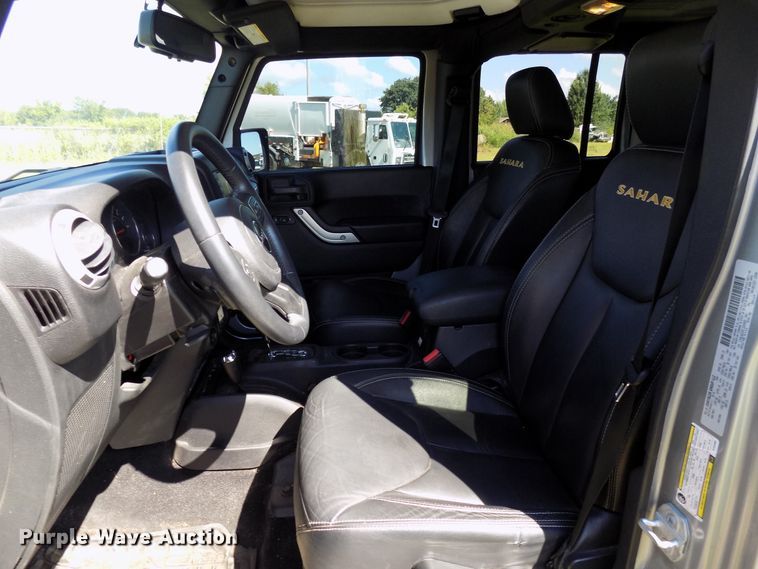 image for item FI9901 2015 Jeep Wrangler SUV