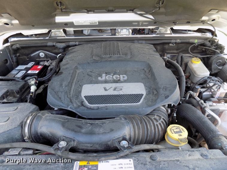 image for item FI9901 2015 Jeep Wrangler SUV
