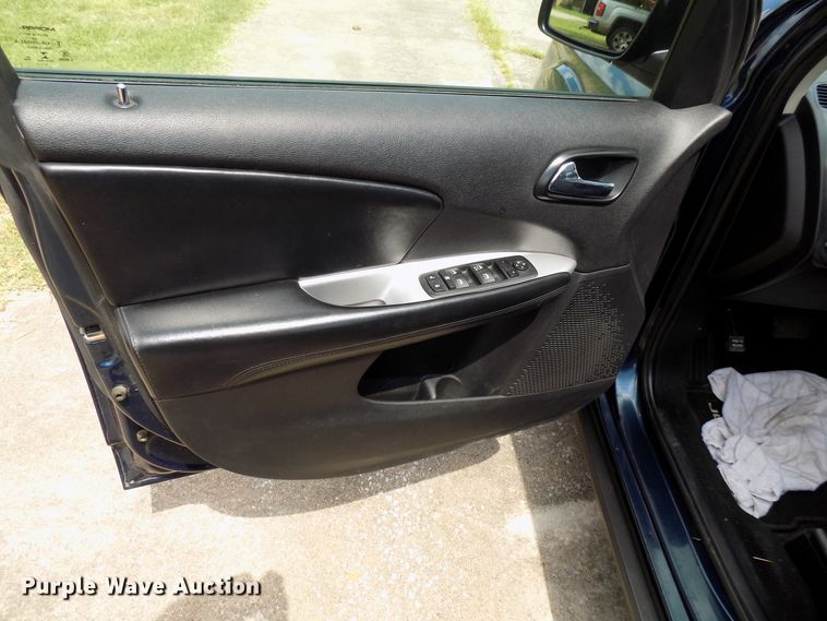 image for item FI9908 2014 Dodge Journey SUV