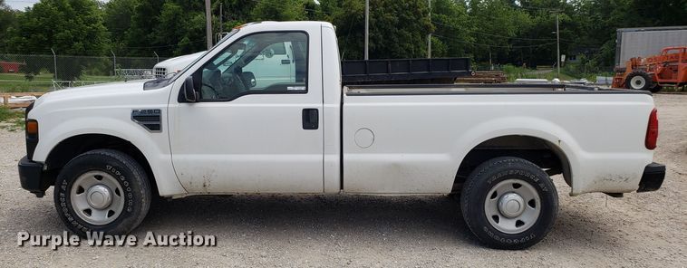 image for item FL9055 2008 Ford F250 Super Duty pickup truck