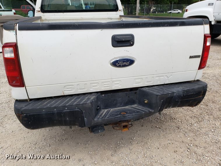 image for item FL9055 2008 Ford F250 Super Duty pickup truck
