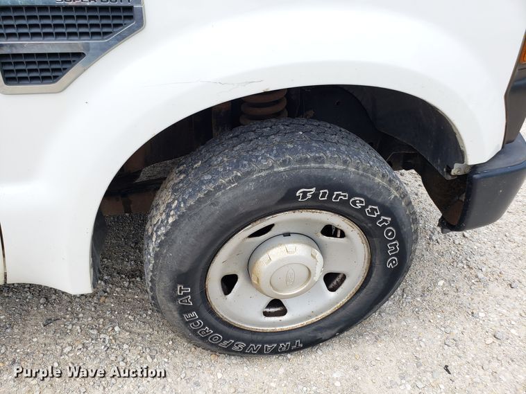 image for item FL9055 2008 Ford F250 Super Duty pickup truck