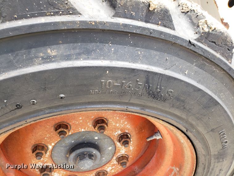 image for item FL9058 Bobcat S150 skid steer