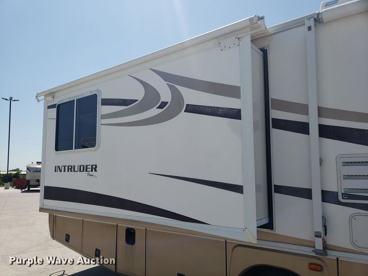 image for item FL9061 2002 Ford Intruder RV