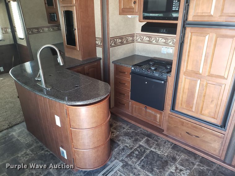 image for item FL9062 2012 Heatland Elkridge camper