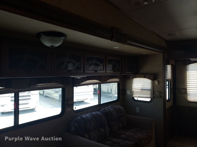 image for item FL9062 2012 Heatland Elkridge camper