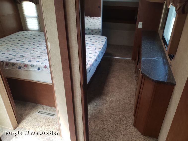 image for item FL9062 2012 Heatland Elkridge camper