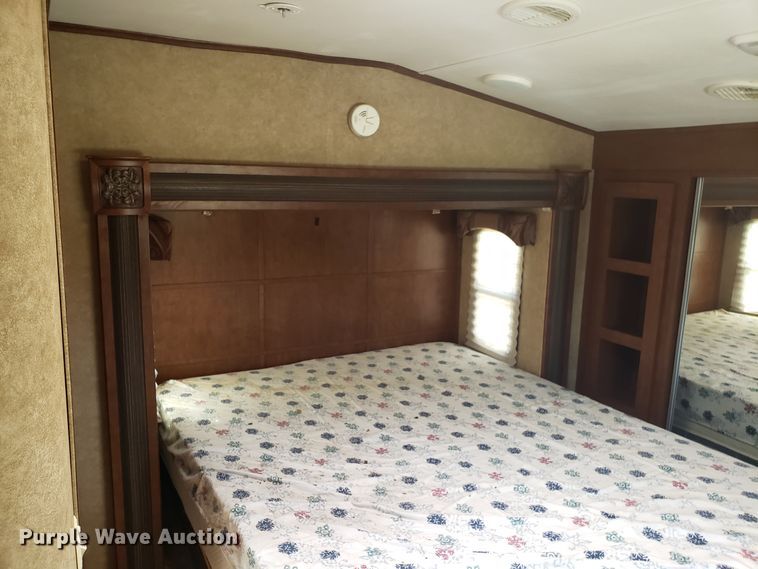 image for item FL9062 2012 Heatland Elkridge camper