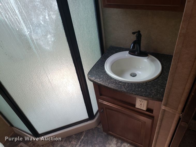 image for item FL9062 2012 Heatland Elkridge camper