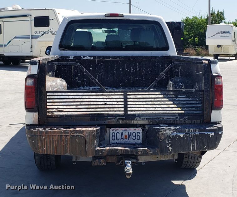 image for item FL9063 2013 Ford F250 Super Duty Crew Cab pickup truck