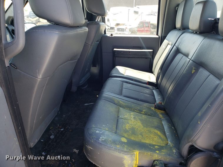 image for item FL9063 2013 Ford F250 Super Duty Crew Cab pickup truck