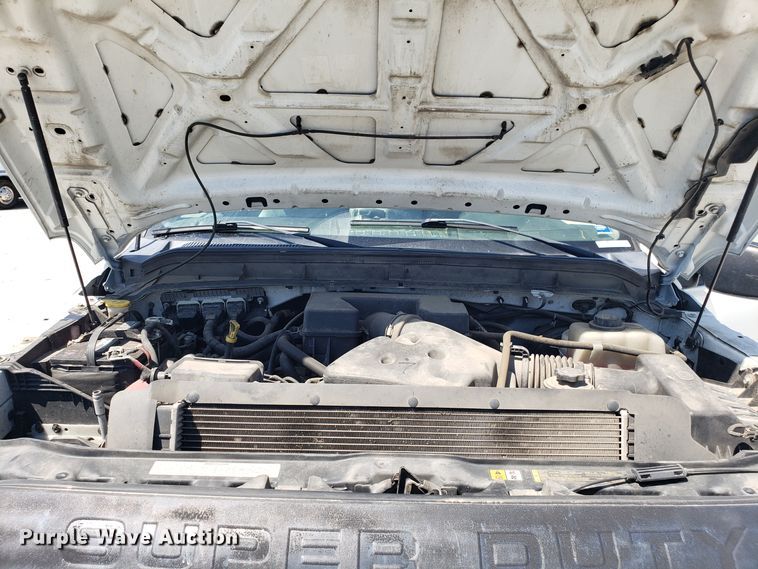 image for item FL9063 2013 Ford F250 Super Duty Crew Cab pickup truck