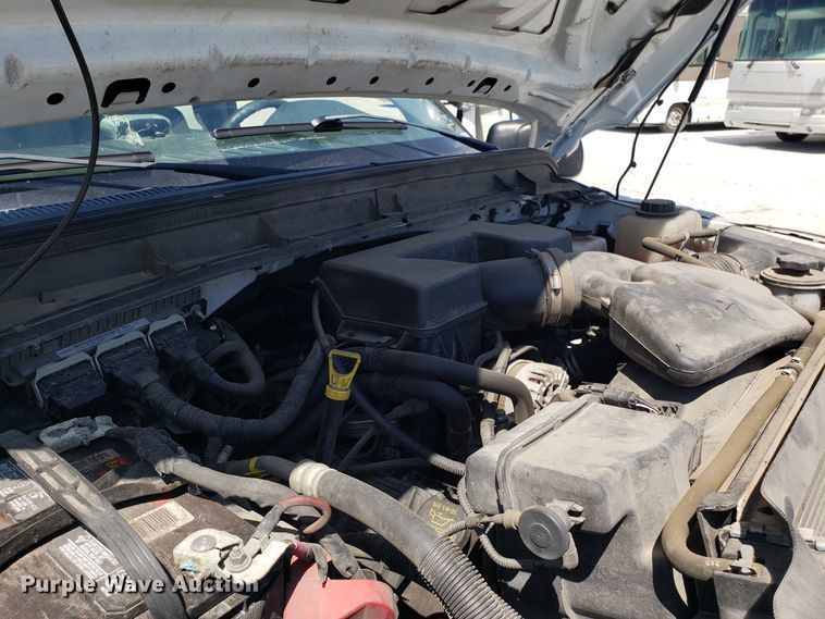 image for item FL9063 2013 Ford F250 Super Duty Crew Cab pickup truck