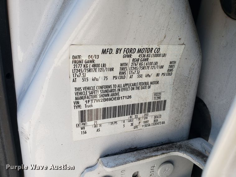 image for item FL9063 2013 Ford F250 Super Duty Crew Cab pickup truck