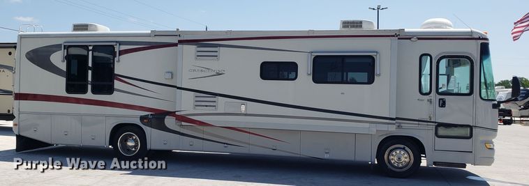 image for item FL9064 2004 Freightliner Crecendo RV