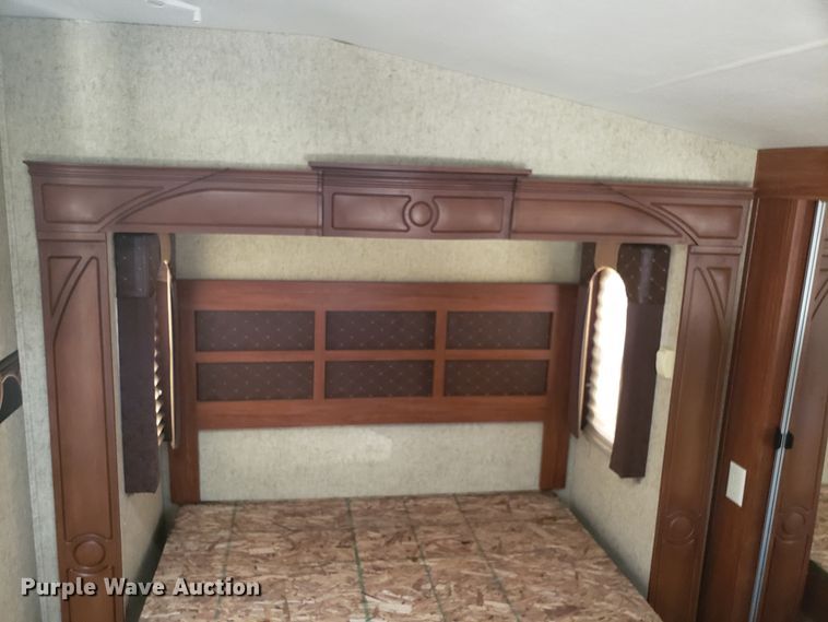 image for item FL9065 2012 Heartland Cyclone toy hauler camper